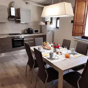 Apartment Palazzo Colombini, Lucca